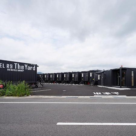 Hotel R9 The Yard Koka Exteriör bild
